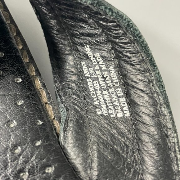 Tommy Bahama Anchors Away Black Leather Flip Flops, Size 9 D main image 13